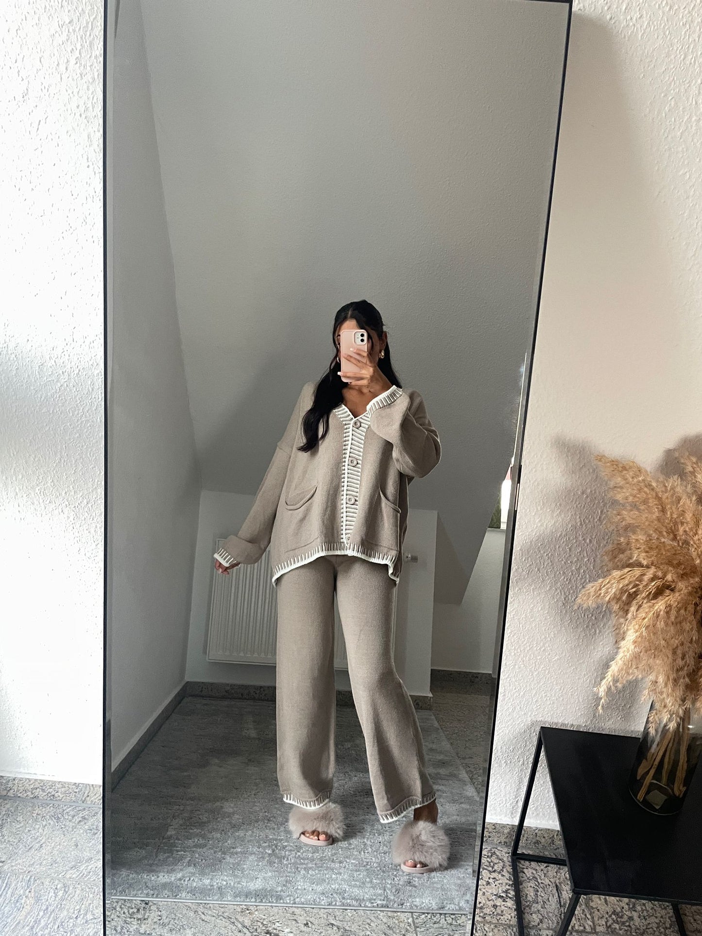 2 Teiler mit Strickjacke