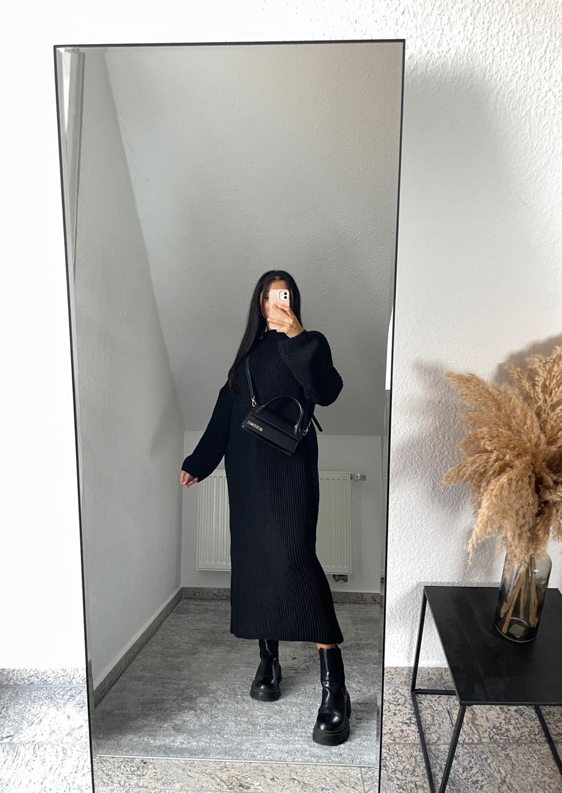 Maxi Strickkleid