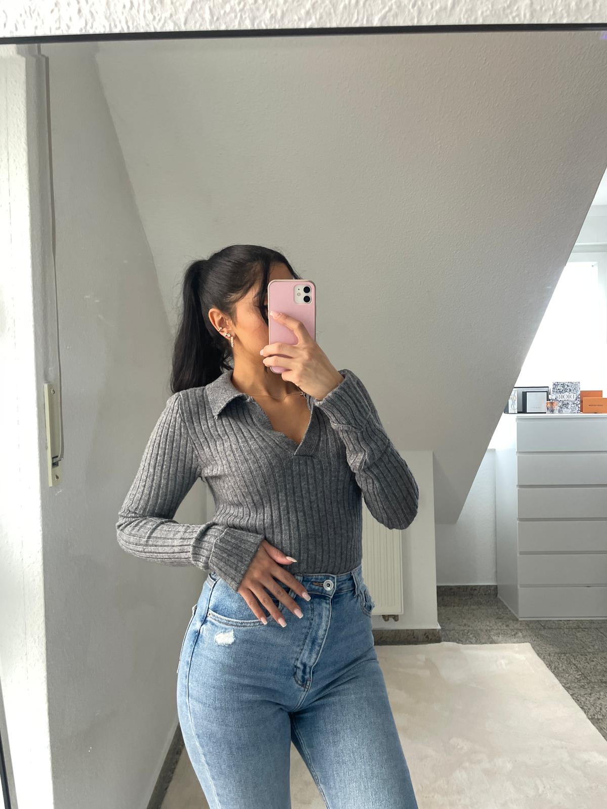 Strickpullover V-Kragen